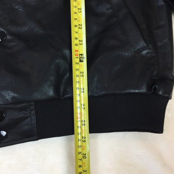 NEWYankees Black Faux Leather Quilt Bomber Jacket - Picture 8 of 8